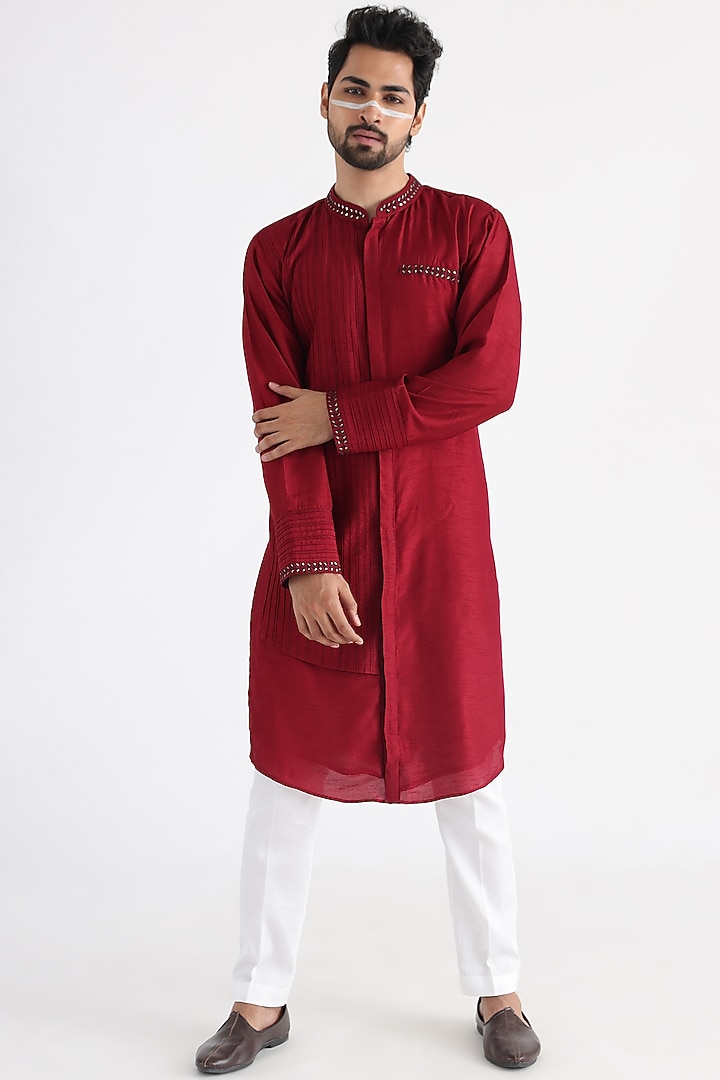 Brown Linen Satin Thread Machine Embroidered Bundi Jacket Set by Smriti By Anju Agarwal Men at Pernia's Pop Up Shop