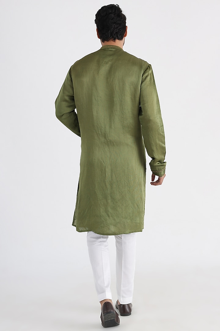 Olive Green Linen Satin Mulmul Embroidered Kurta Set by Smriti By Anju Agarwal Men at Pernia's Pop Up Shop