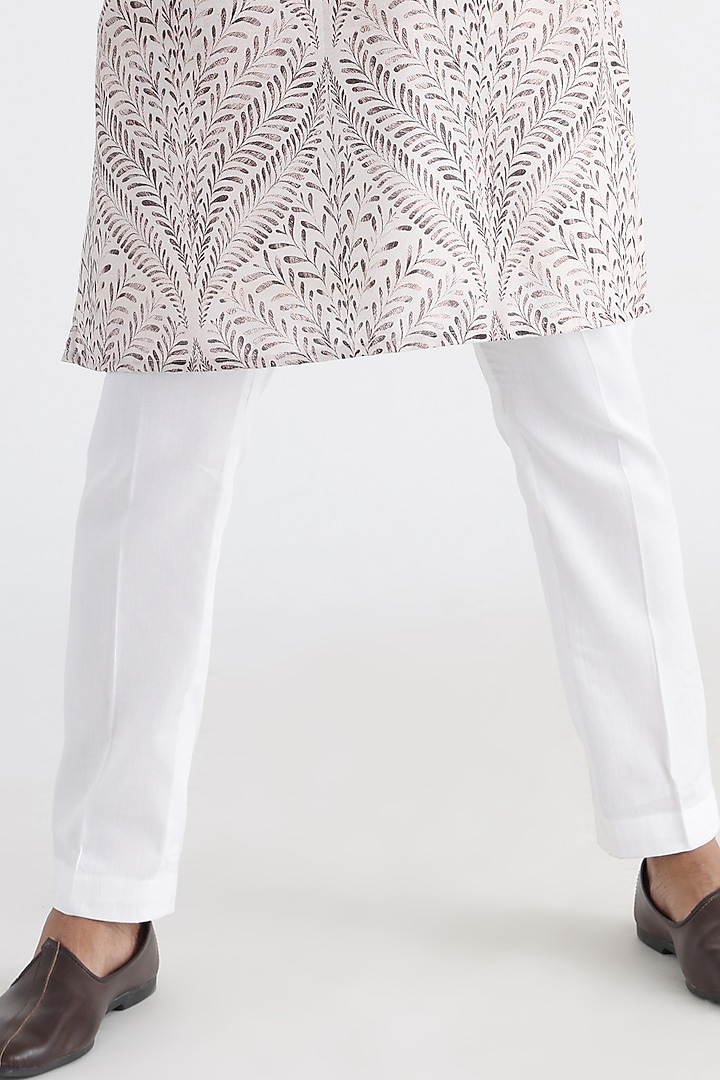 Off-White & Brown Linen Mulmul Printed & Thread Hand Embroidered Kurta Set by Smriti By Anju Agarwal Men at Pernia's Pop Up Shop