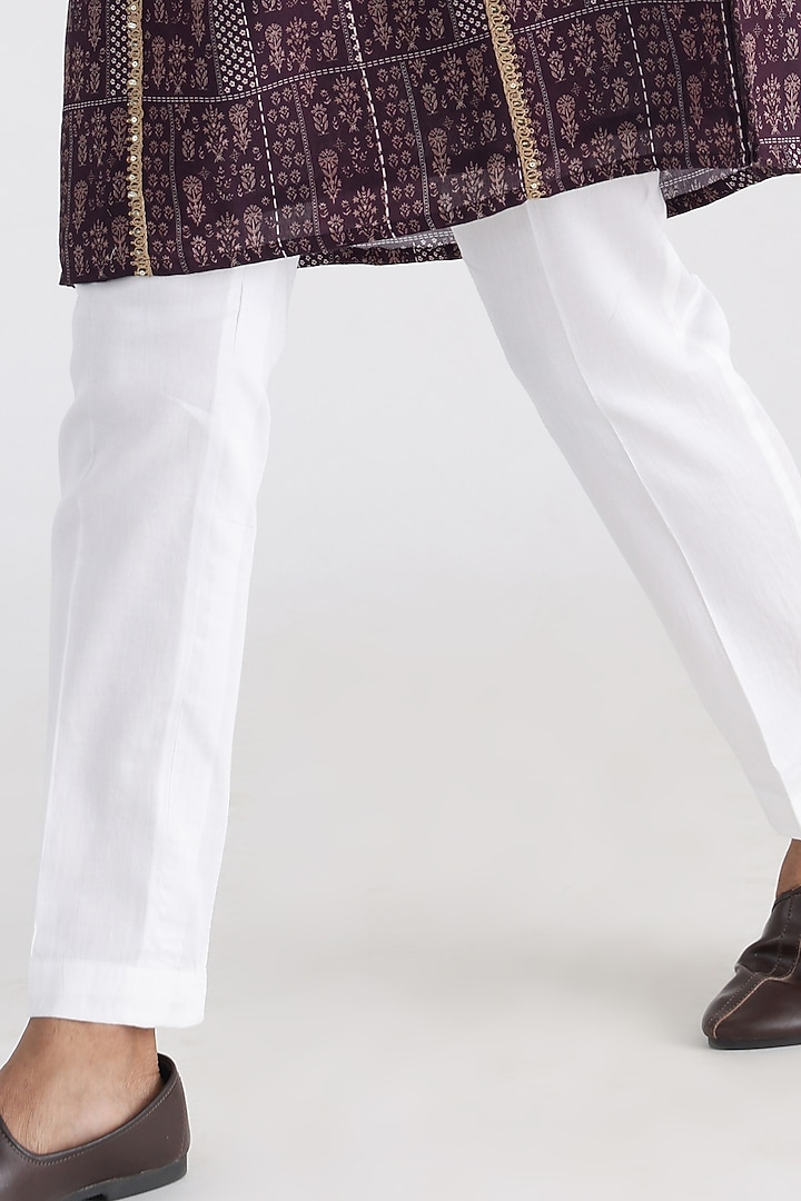 Brown Muslin Mulmul Printed & Hand Embroidered Kurta Set by Smriti By Anju Agarwal Men at Pernia's Pop Up Shop