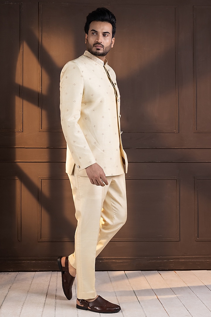 Ivory Bam Silk Hand Embroidered Bandhgala Set by Smriti by Anju Agarwal Men at Pernia's Pop Up Shop