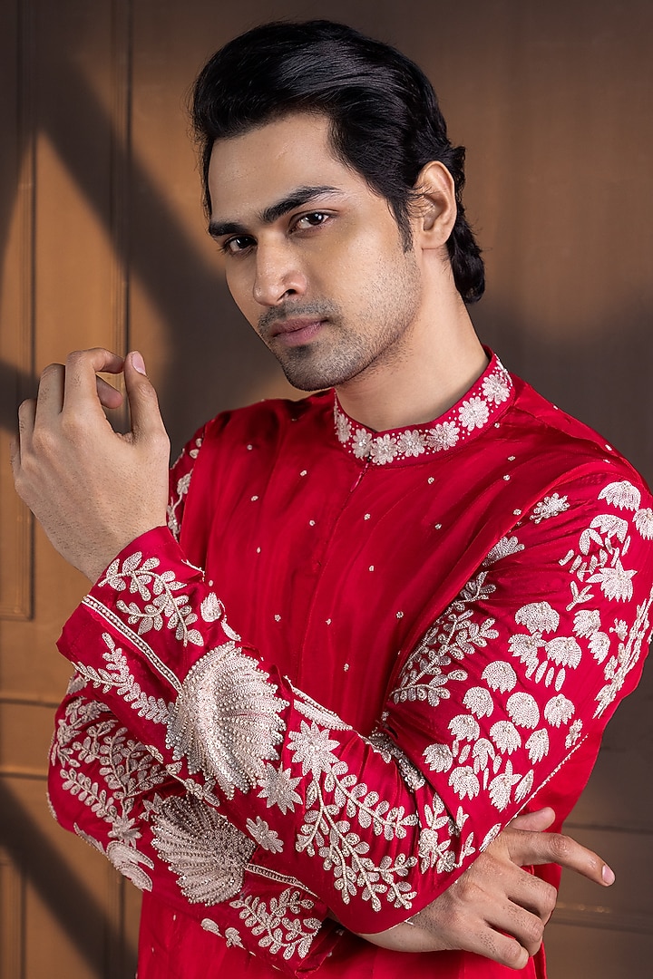 Crimson Pink Silk Thread Embroidered Kurta Set by Smriti by Anju Agarwal Men at Pernia's Pop Up Shop