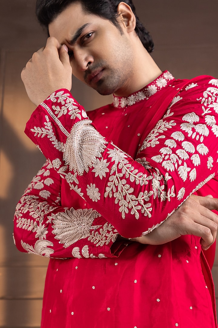 Crimson Pink Silk Thread Embroidered Kurta Set by Smriti by Anju Agarwal Men at Pernia's Pop Up Shop