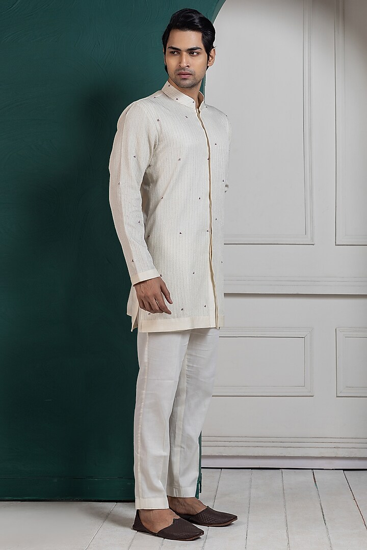 White Bam Silk Mirror Embroidered Kurta Set by Smriti by Anju Agarwal Men at Pernia's Pop Up Shop