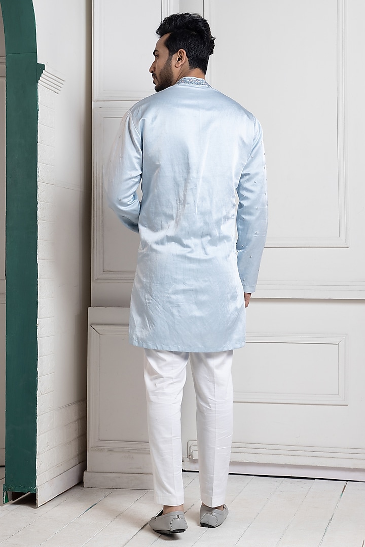 Sky Blue Linen Satin Resham Hand Embroidered Kurta Set by Smriti by Anju Agarwal Men at Pernia's Pop Up Shop