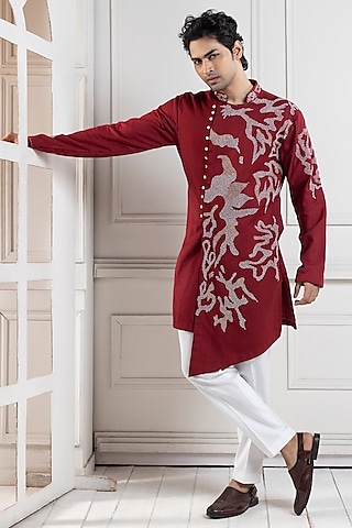Red Cotton Khadi Hand Embroidered Kurta Set by Smriti by Anju Agarwal Men