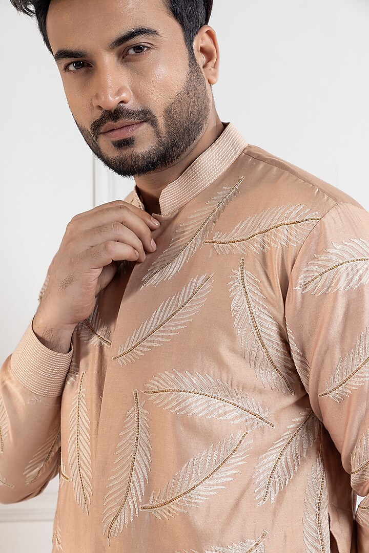 Beige Chanderi Hand Embroidered Kurta Set by Smriti by Anju Agarwal Men at Pernia's Pop Up Shop