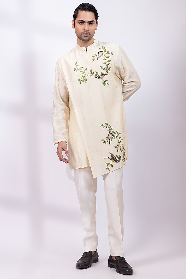 Butter Scotch Chanderi Silk Handpainted Kurta Set by Smriti By Anju Agarwal Men at Pernia's Pop Up Shop