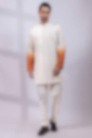 Ivory Silk Embroidered Ombre Kurta Set by Smriti By Anju Agarwal Men at Pernia's Pop Up Shop