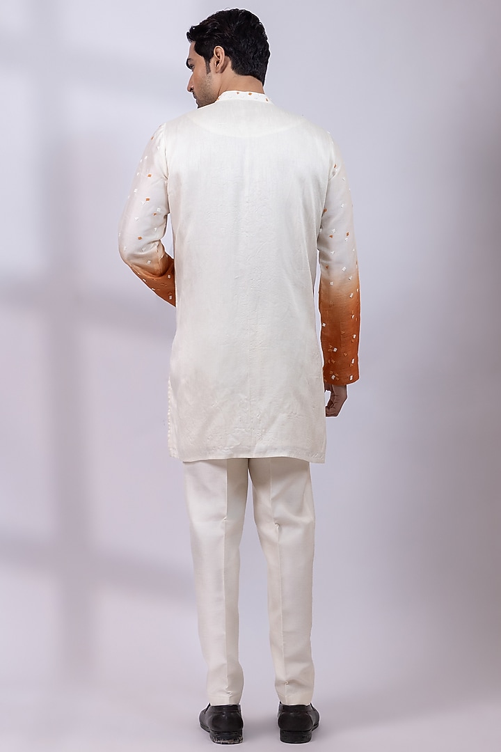 Ivory Silk Embroidered Ombre Kurta Set by Smriti By Anju Agarwal Men at Pernia's Pop Up Shop