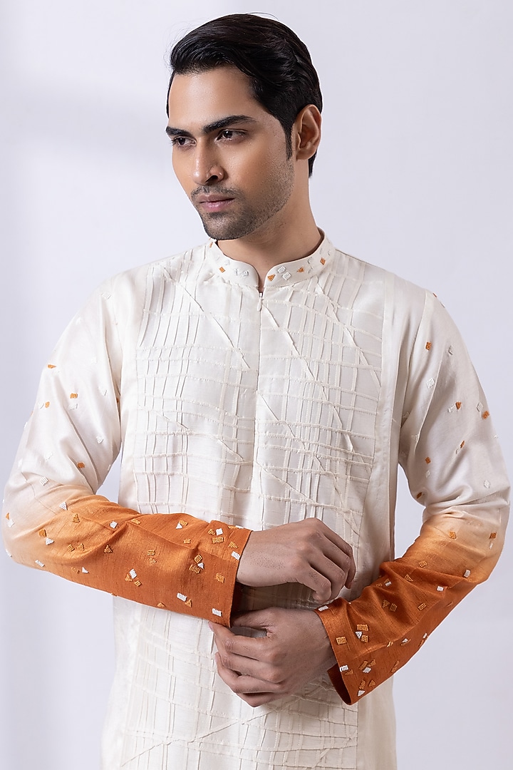 Ivory Silk Embroidered Ombre Kurta Set by Smriti By Anju Agarwal Men at Pernia's Pop Up Shop