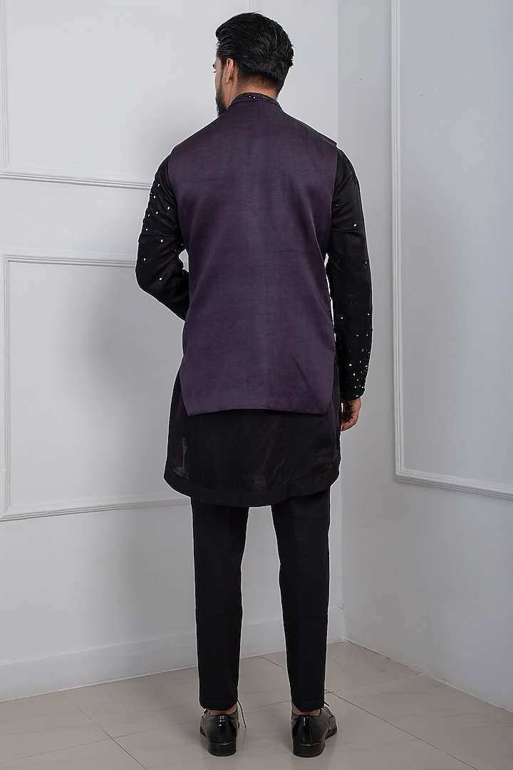 Dark Purple Linen Satin Mirror Embellished Indo-Western Jacket by Smriti by Anju Agarwal Men at Pernia's Pop Up Shop