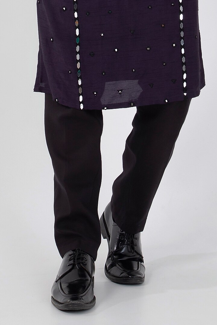 Purple Linen Satin Mirror Embroidered Indo-Western Jacket Set by Smriti by Anju Agarwal Men at Pernia's Pop Up Shop