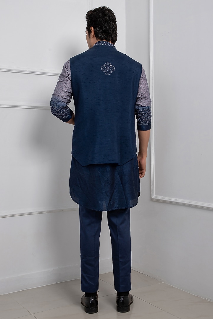 Blue Silk Geometric Beads Embroidered Indo-Western Jacket by Smriti by Anju Agarwal Men at Pernia's Pop Up Shop