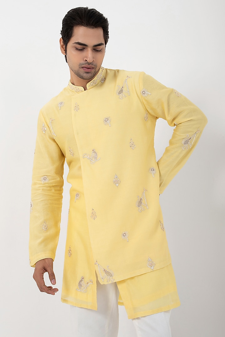 Yellow Chanderi Mulmul Motif Embroidered Kurta Set by Smriti by Anju Agarwal Men at Pernia's Pop Up Shop