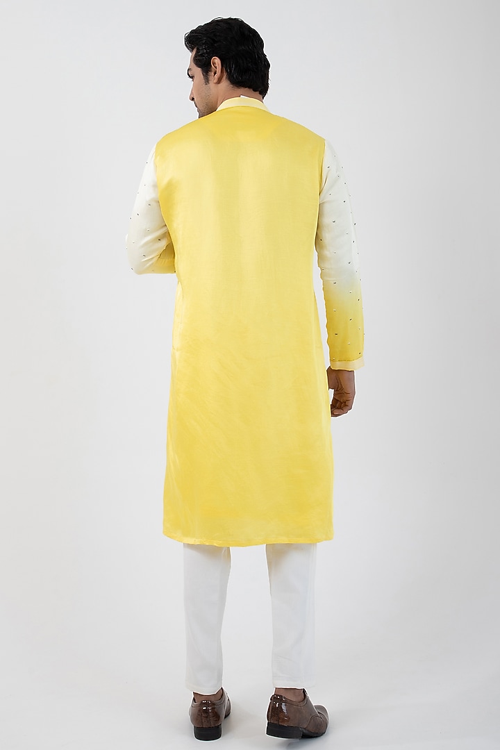 Yellow Linen Satin Mulmul Hand Embroidered Kurta Set by Smriti by Anju Agarwal Men at Pernia's Pop Up Shop