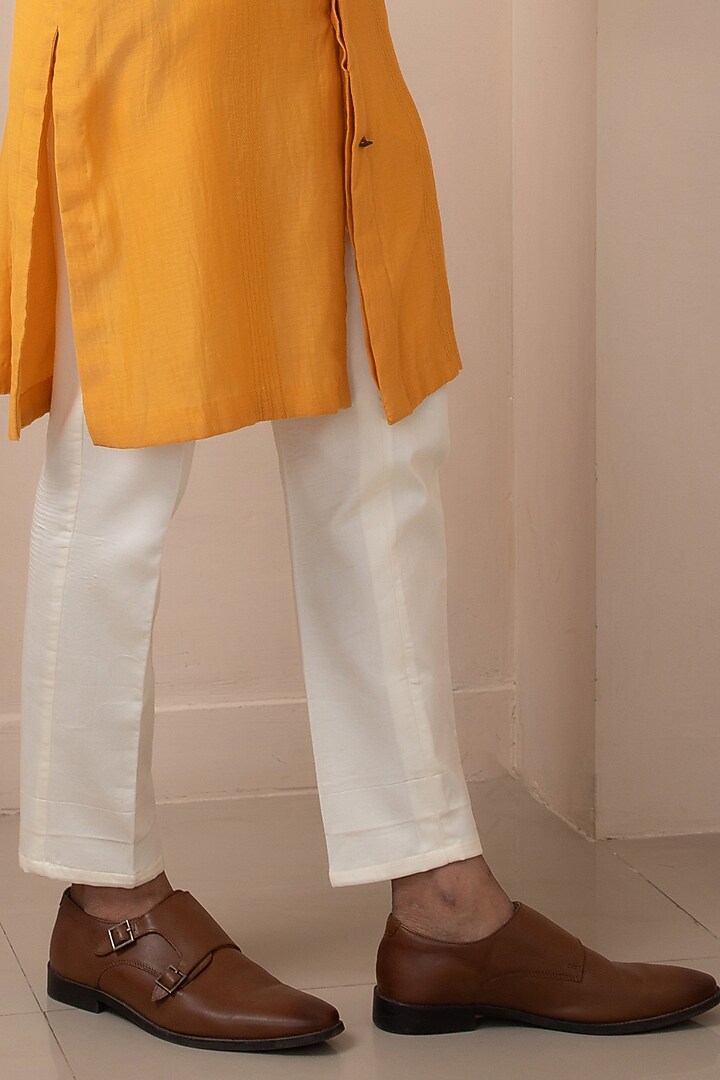 Chrome Yellow Chanderi Embroidered Kurta Set by Smriti by Anju Agarwal Men at Pernia's Pop Up Shop