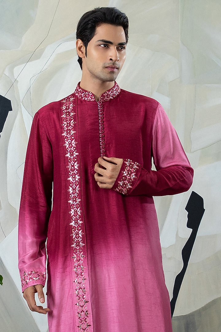 Maroon Ombre Silk Embroidered Kurta Set by Smriti By Anju Agarwal Men at Pernia's Pop Up Shop
