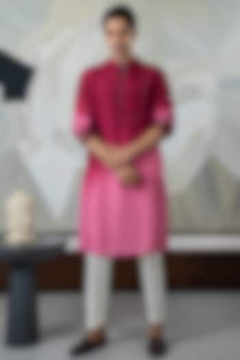 Maroon Ombre Silk Printed Kurta Set by Smriti By Anju Agarwal Men at Pernia's Pop Up Shop