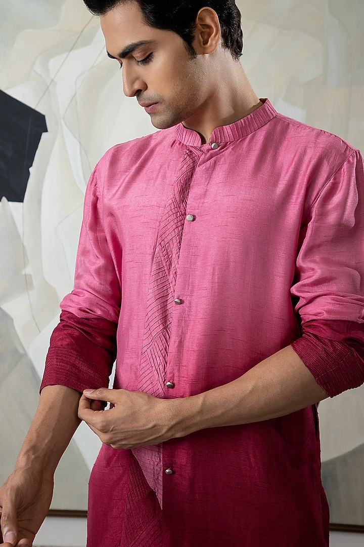 Maroon Ombre Silk Kurta Set by Smriti By Anju Agarwal Men at Pernia's Pop Up Shop