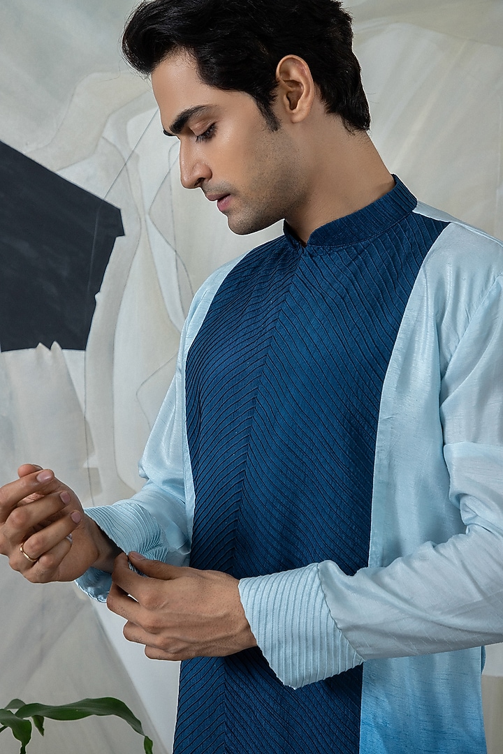 Blue Ombre Silk Kurta Set by Smriti By Anju Agarwal Men at Pernia's Pop Up Shop