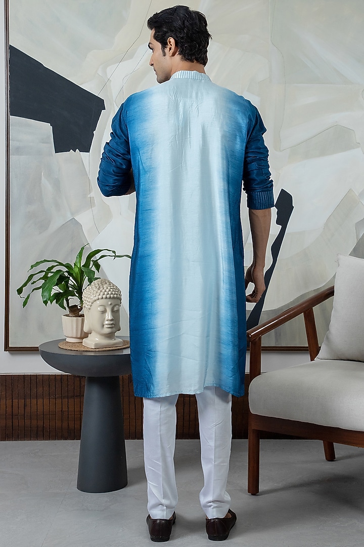 Blue Ombre Silk Kurta Set by Smriti By Anju Agarwal Men at Pernia's Pop Up Shop