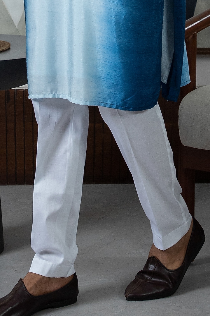 Blue Ombre Silk Kurta Set by Smriti By Anju Agarwal Men at Pernia's Pop Up Shop