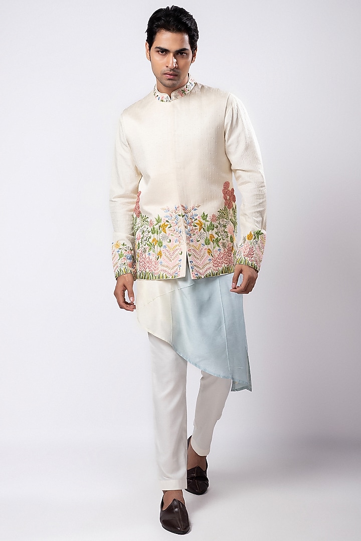 Ivory Linen Satin Thread Embroidered Nehru Jacket by Smriti by Anju Agarwal Men at Pernia's Pop Up Shop