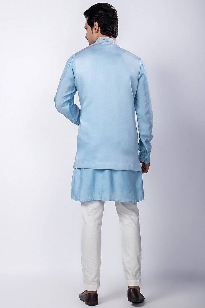 Light Blue Linen Satin Floral Embellished Indo-Western Jacket Set by Smriti by Anju Agarwal Men at Pernia's Pop Up Shop
