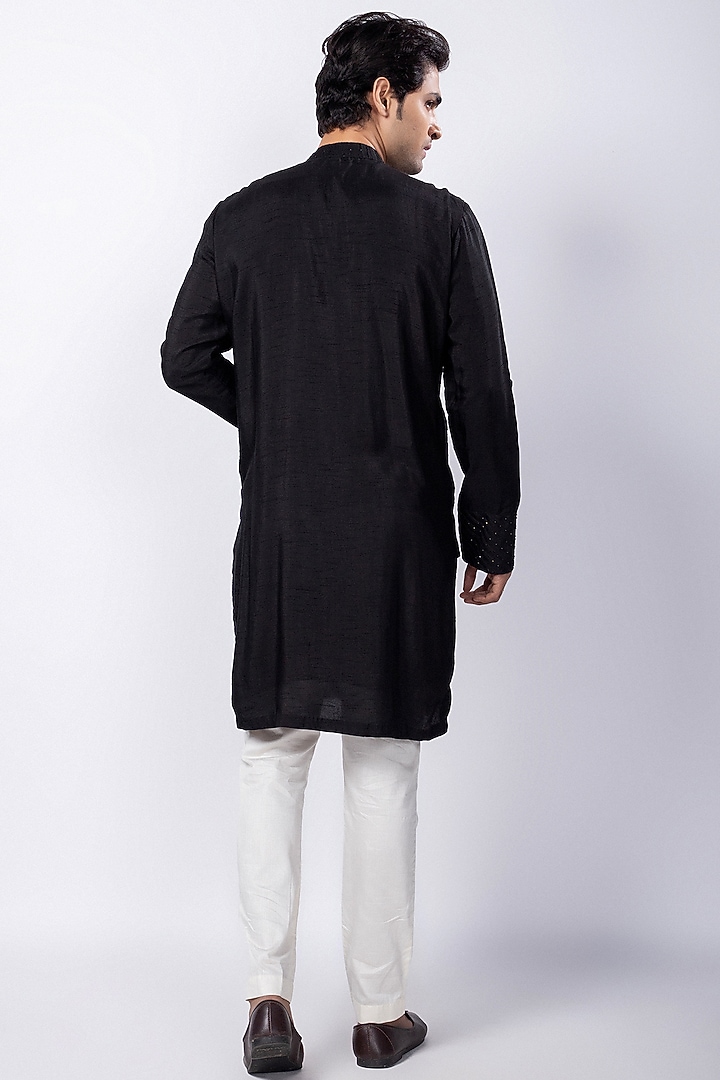 Black Silk Mulmul Cutdana Embroidered Kurta Set by Smriti by Anju Agarwal Men at Pernia's Pop Up Shop