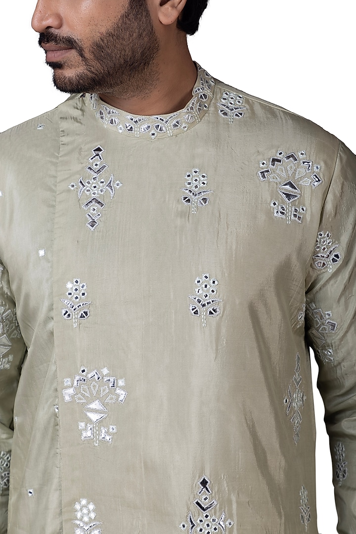Light Pista Green Silk Kurta Set by Smriti by Anju Agarwal Men at Pernia's Pop Up Shop