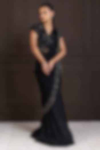 Black Chiffon Wedding Gown Saree Set by Smriti by Anju Agarwal at Pernia's Pop Up Shop