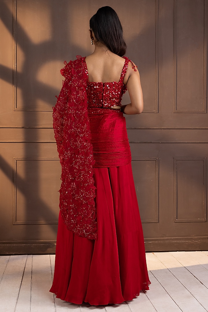 Red Chiffon Floral Applique Embroidered Draped Wedding Saree Set by Smriti by Anju Agarwal at Pernia's Pop Up Shop