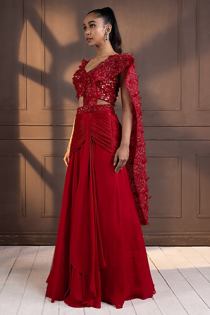 Red Chiffon Floral Applique Embroidered Draped Wedding Saree Set by Smriti by Anju Agarwal at Pernia's Pop Up Shop