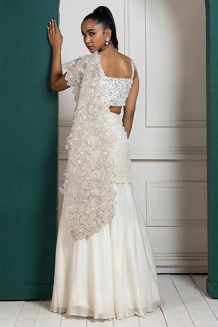 White Chiffon Floral Applique Embroidered Draped Wedding Saree Set by Smriti by Anju Agarwal at Pernia's Pop Up Shop
