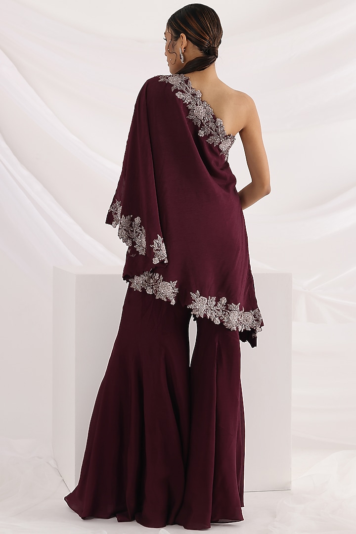 Plum Chinnon & Taffeta Co-Ord Set by Smriti by Anju Agarwal at Pernia's Pop Up Shop