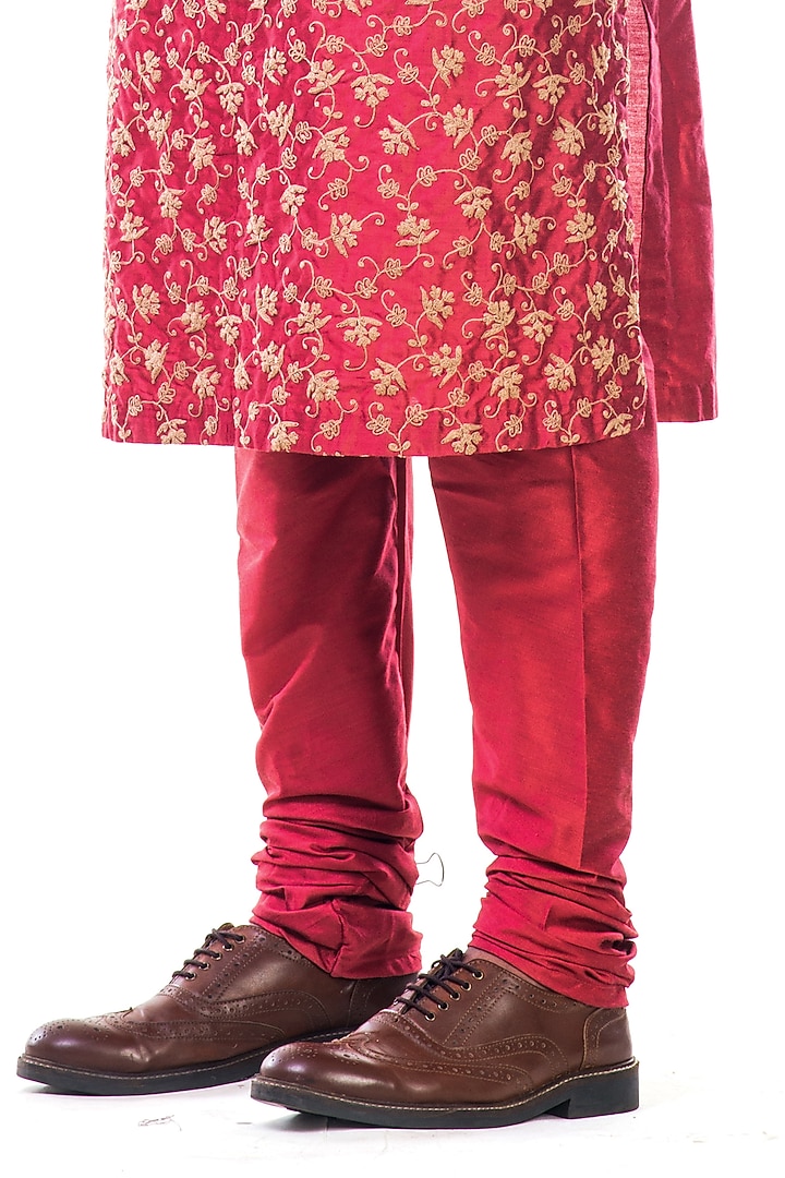 Rust Katan Silk Cord Embroidered Kurta Set by Smriti By Anju Agarwal Men at Pernia's Pop Up Shop
