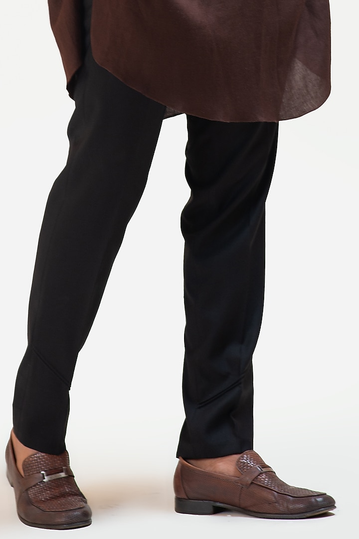 Brown Cotton Khadi Embroidered Kurta Set by Smriti by Anju Agarwal Men at Pernia's Pop Up Shop