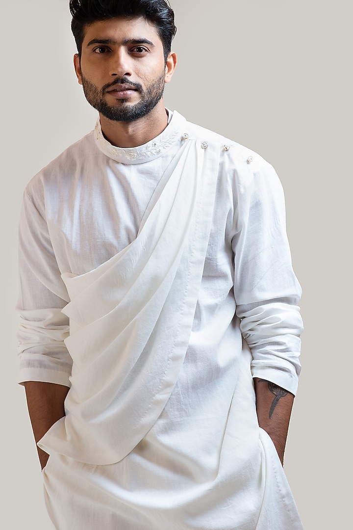 Ivory Embroidered Draped Kurta Set by Smriti by Anju Agarwal Men at Pernia's Pop Up Shop