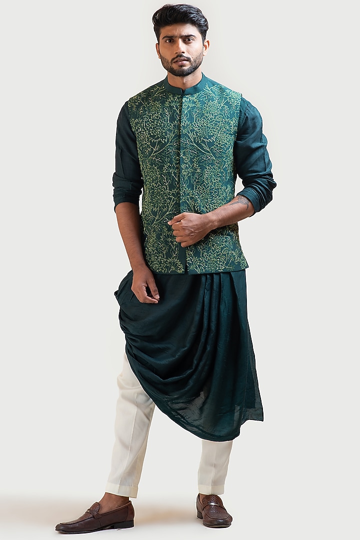 Moss Green Draped Kurta Set With Bundi Jacket by Smriti by Anju Agarwal Men at Pernia's Pop Up Shop