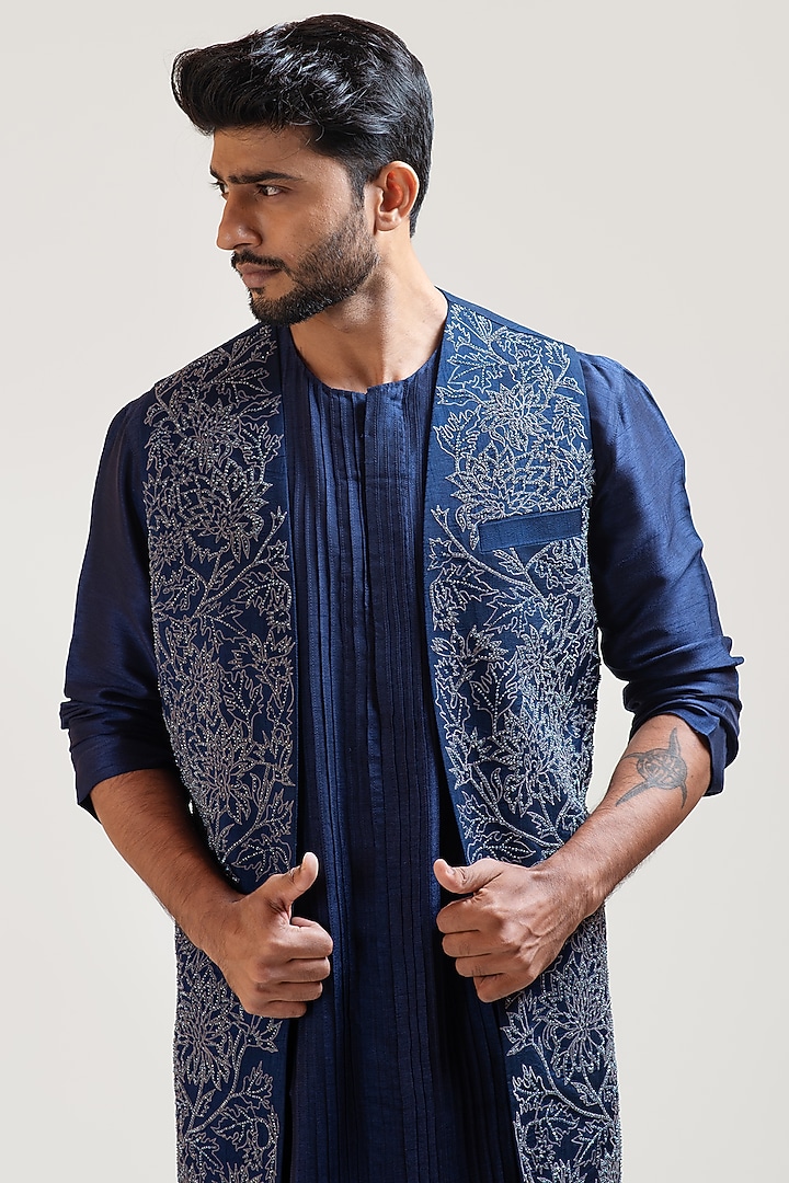 Navy Blue Bamberg Silk Kurta Set With Long Wedding Indowestern Jacket by Smriti by Anju Agarwal Men at Pernia's Pop Up Shop