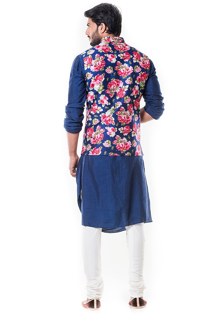 Blue Cowl Kurta Set With Printed Waist Coat by Smriti By Anju Agarwal Men at Pernia's Pop Up Shop