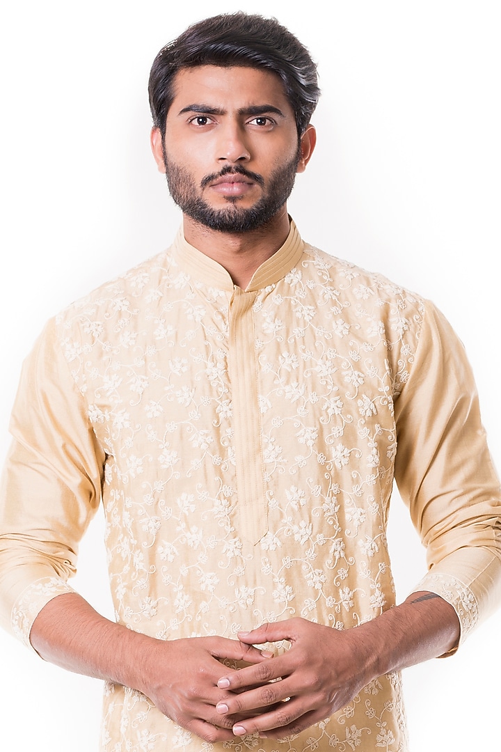 Beige Dori Embroidered Kurta Set by Smriti By Anju Agarwal Men at Pernia's Pop Up Shop