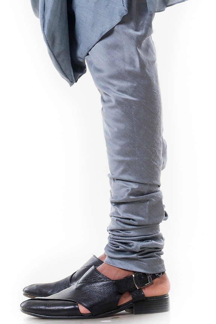 Grey Cowl Kurta Set With Embroidered Waist Coat by Smriti By Anju Agarwal Men at Pernia's Pop Up Shop