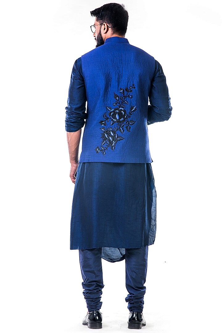 Navy Blue Cowl Kurta Set With Bundi Jacket by Smriti By Anju Agarwal Men at Pernia's Pop Up Shop