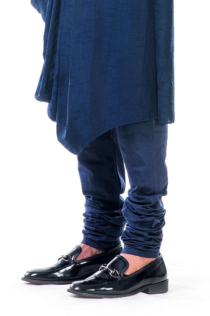 Navy Blue Cowl Kurta Set With Bundi Jacket by Smriti By Anju Agarwal Men at Pernia's Pop Up Shop