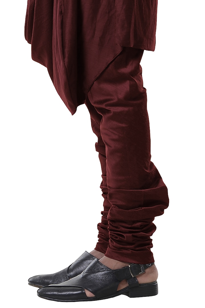 Wine Lucknowi Bundi Jacket Set by Smriti By Anju Agarwal Men at Pernia's Pop Up Shop