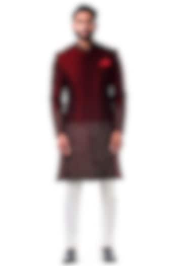 Maroon Hand Embroidered Wedding Sherwani Set by Smriti By Anju Agarwal Men at Pernia's Pop Up Shop