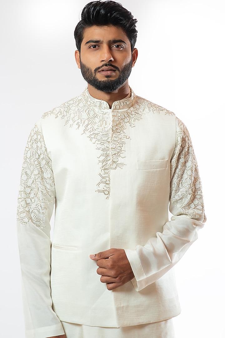 Ivory Linen Satin Beads & Cord Embroidered Bundi Jacket Set by Smriti By Anju Agarwal Men at Pernia's Pop Up Shop
