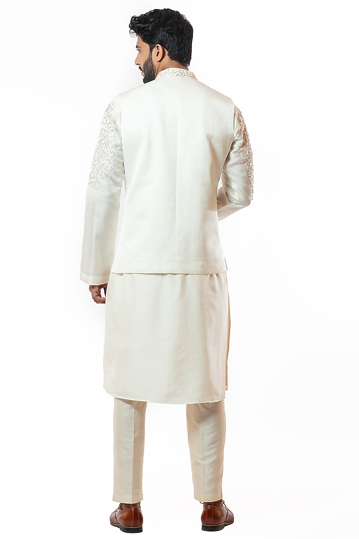 Ivory Linen Satin Beads & Pipe Embroidered Bundi Jacket by Smriti By Anju Agarwal Men at Pernia's Pop Up Shop